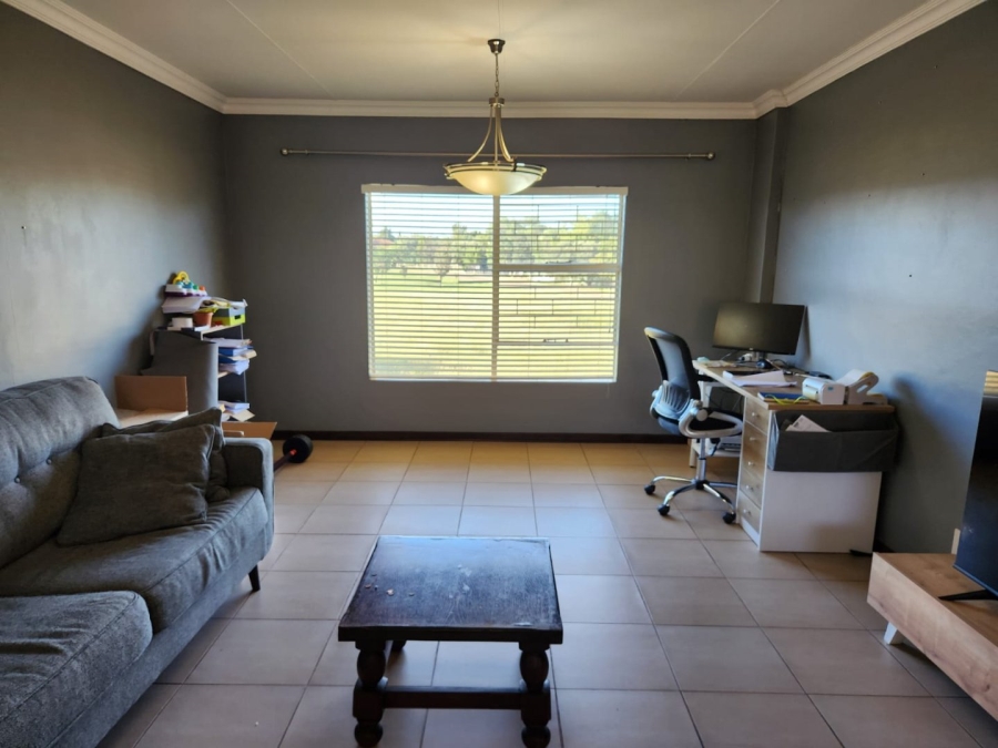 2 Bedroom Property for Sale in Pellissier Free State